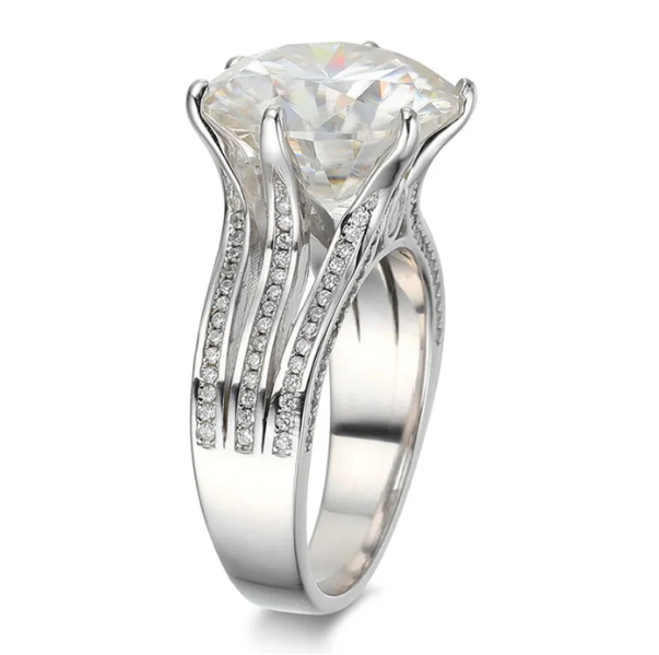 Loop's 10CT  Ring (HOLIDAY SALE)